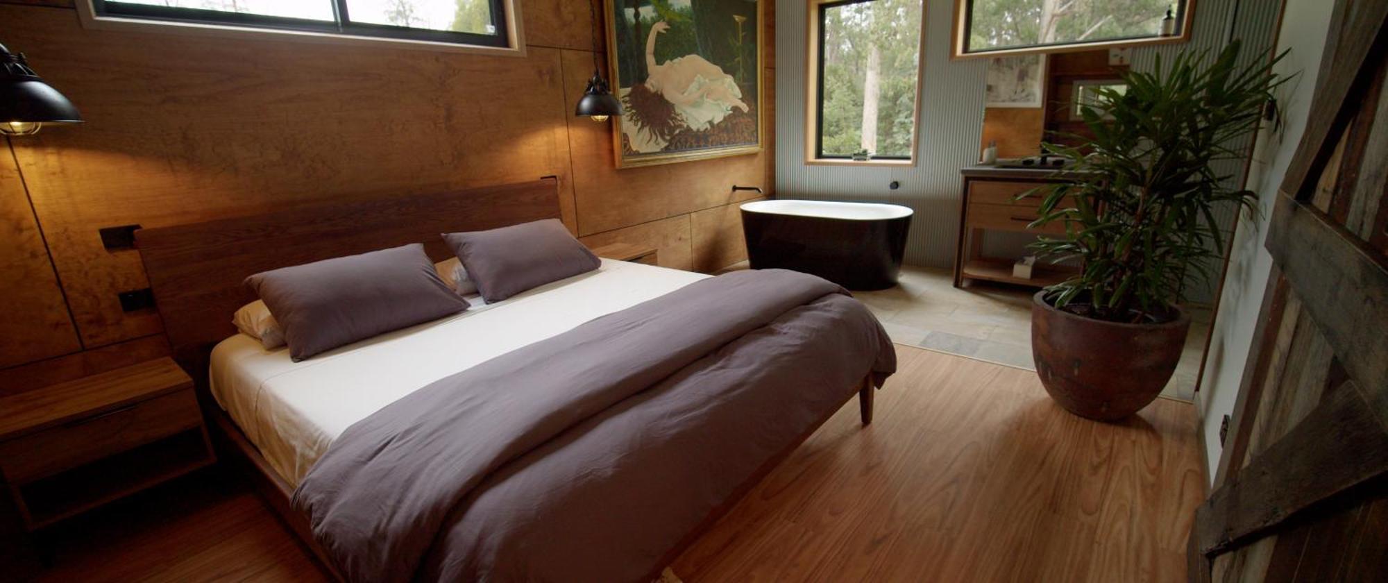 The Little Seed Lodge Franklin